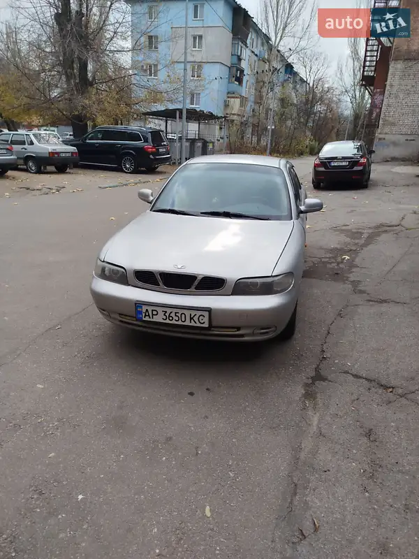 1998 daewoo nubira