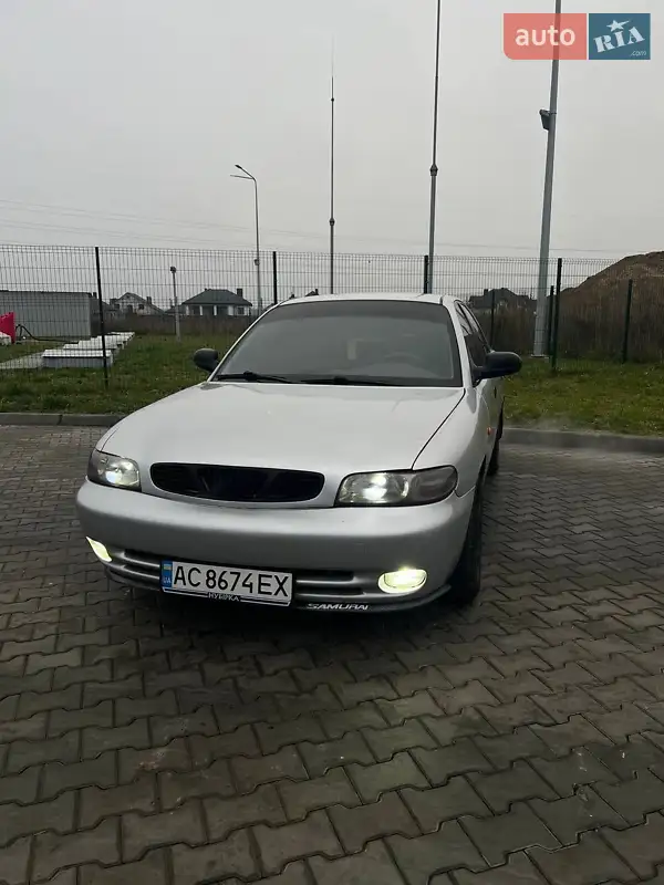 1998 daewoo nubira