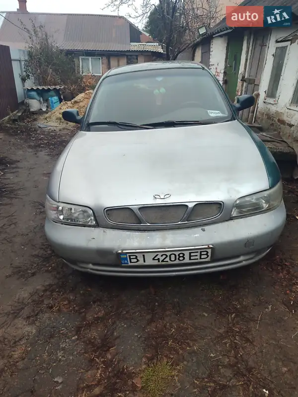 1998 daewoo nubira