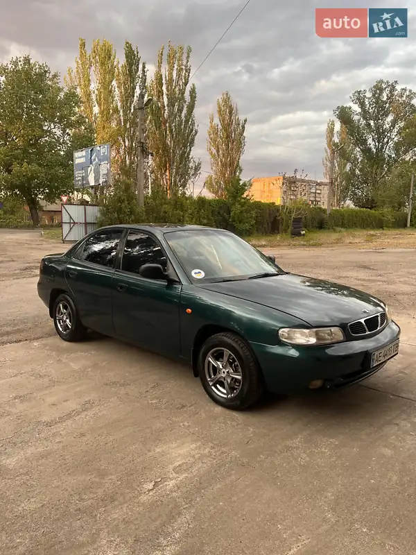 1998 daewoo nubira