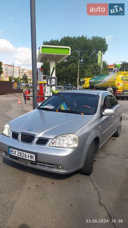 2004 daewoo nubira