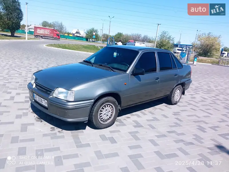 1995 daewoo racer