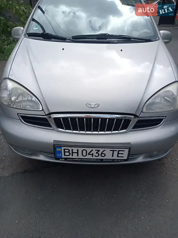 2002 daewoo rezzo