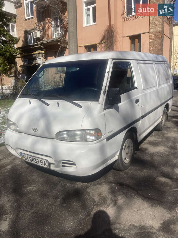 2000 hyundai h 100