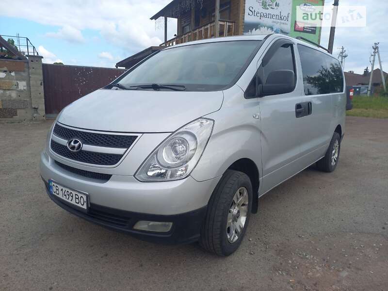 2008 hyundai h-1