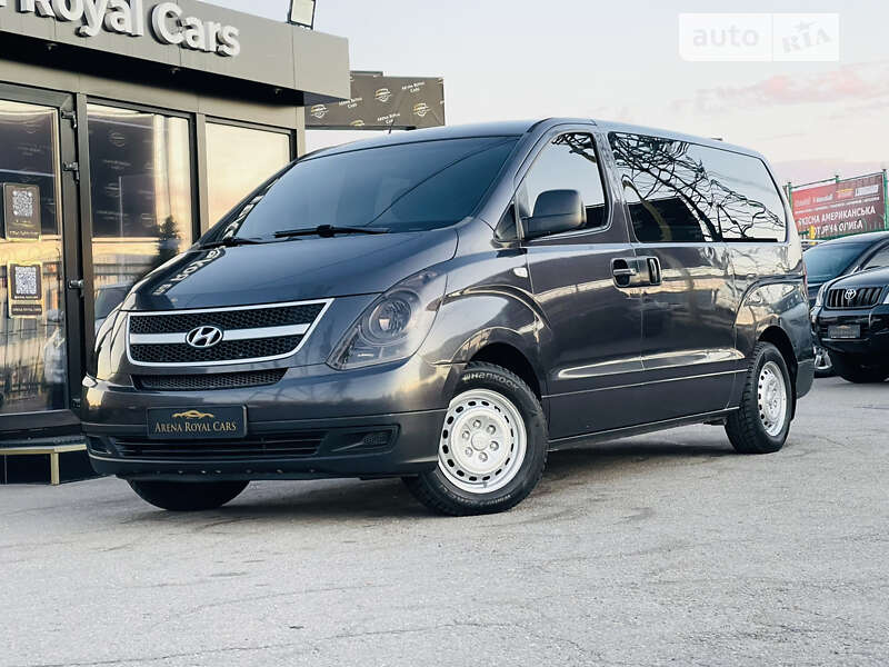 2008 hyundai h-1