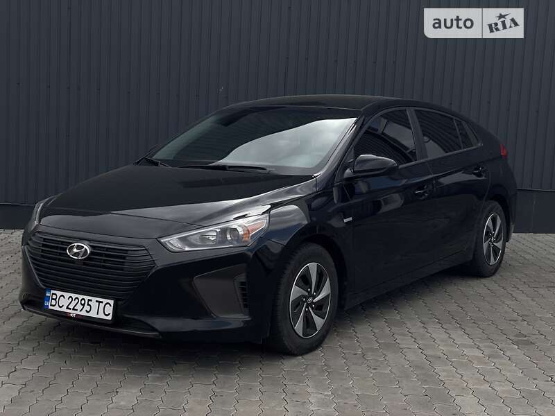 2017 hyundai ioniq