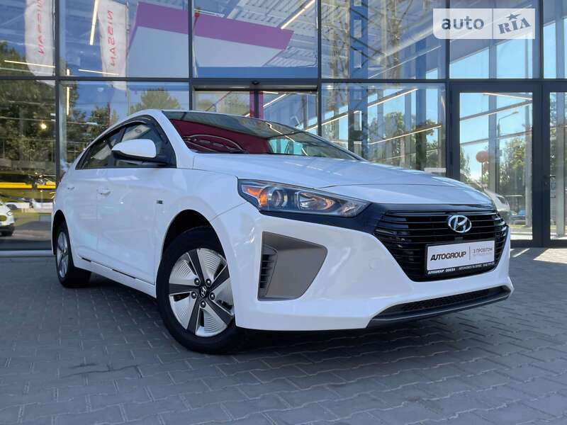 2017 hyundai ioniq