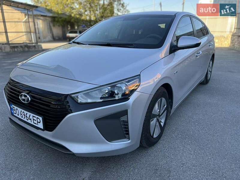 2017 hyundai ioniq