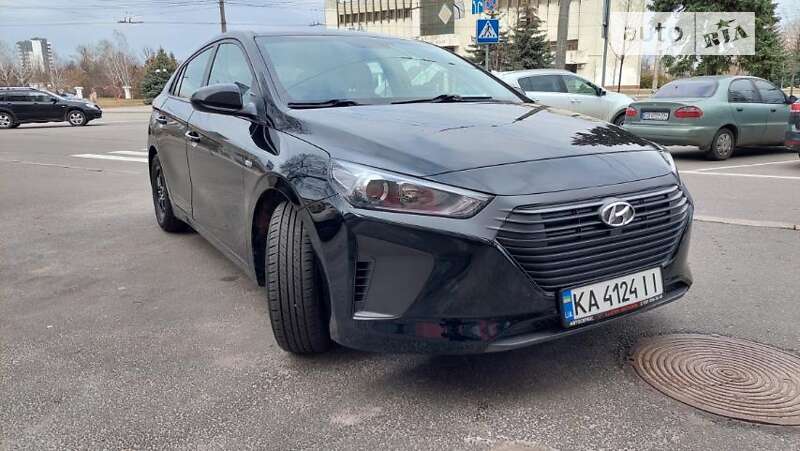 2017 hyundai ioniq