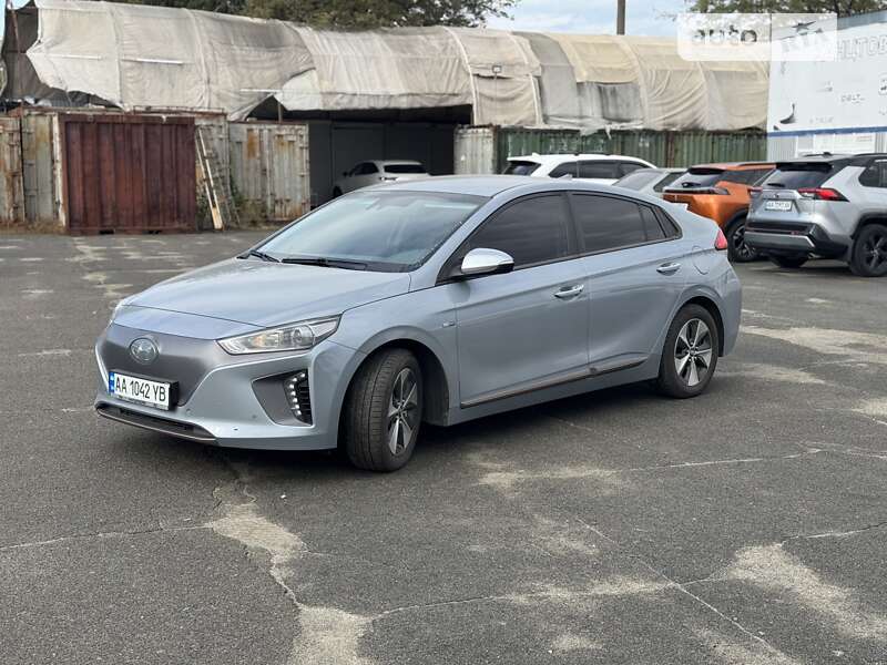 2016 hyundai ioniq