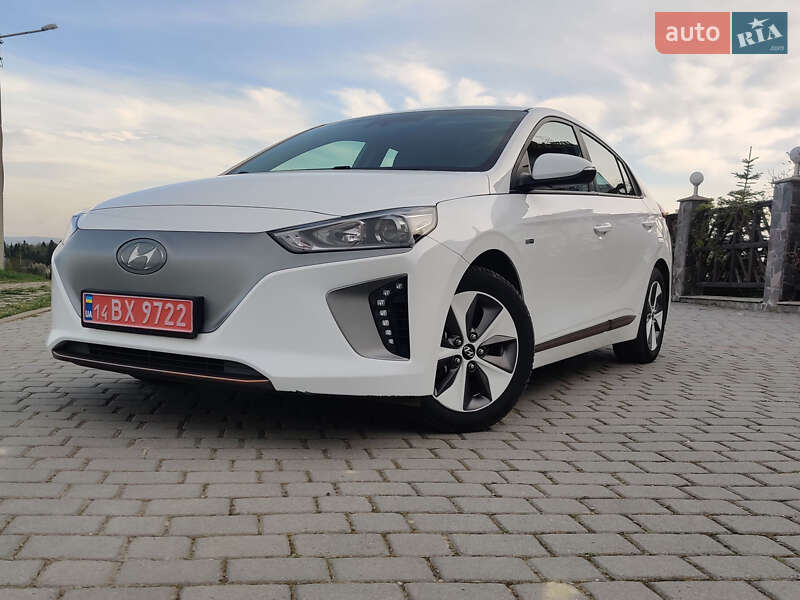 2016 hyundai ioniq