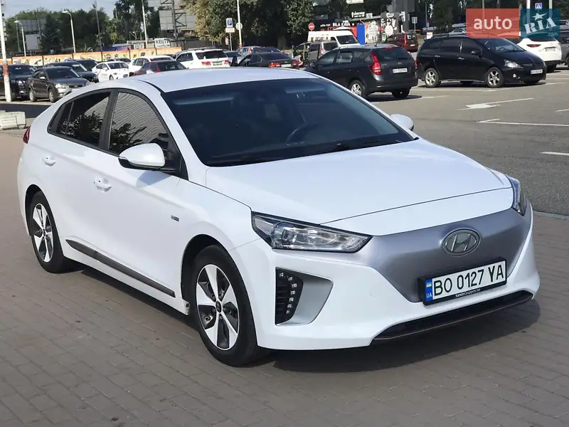 2017 hyundai ioniq