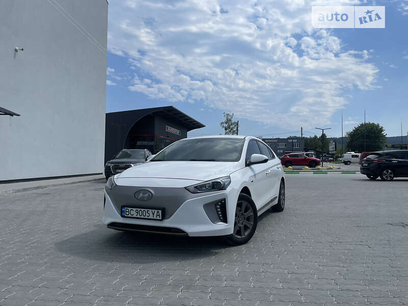 2017 hyundai ioniq