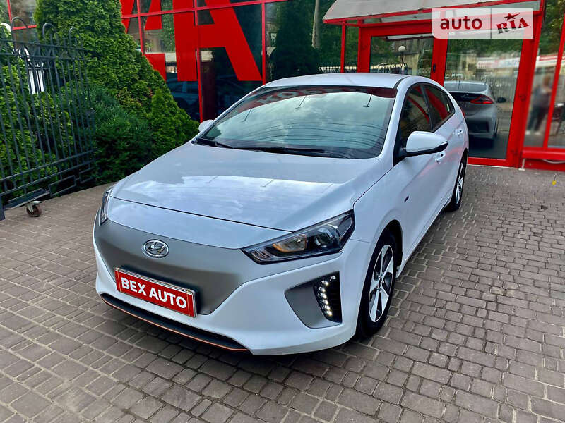 2017 hyundai ioniq