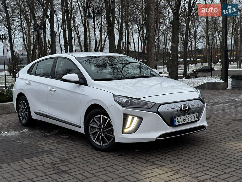 2021 hyundai ioniq