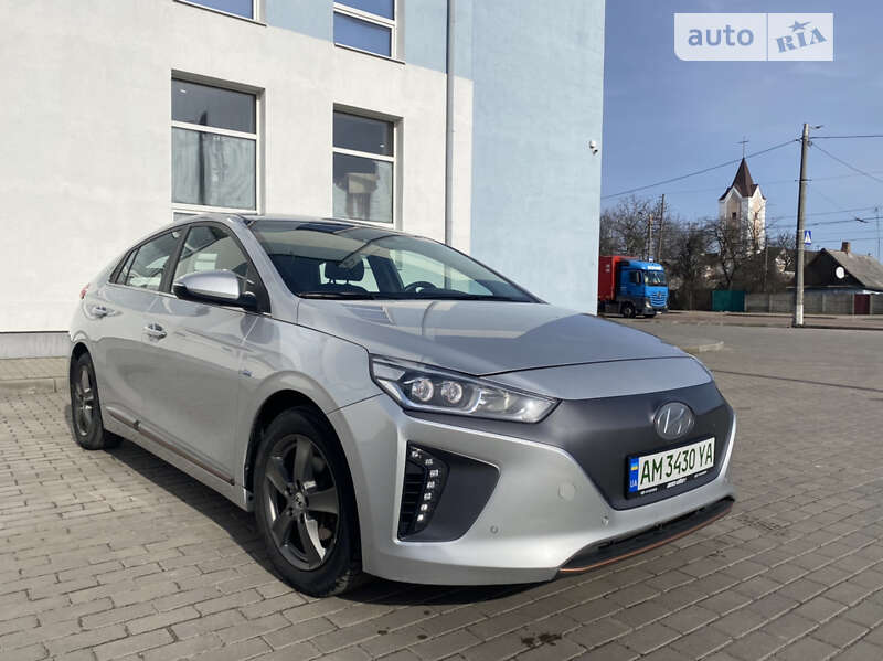 2016 hyundai ioniq