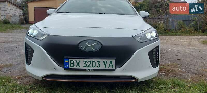 2016 hyundai ioniq