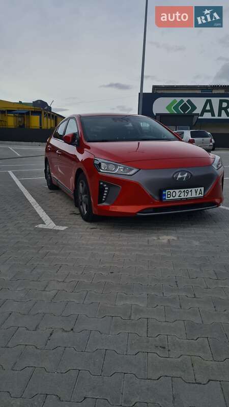 2017 hyundai ioniq