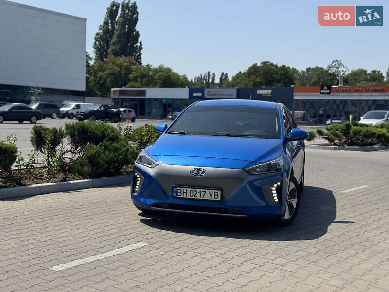 2016 hyundai ioniq