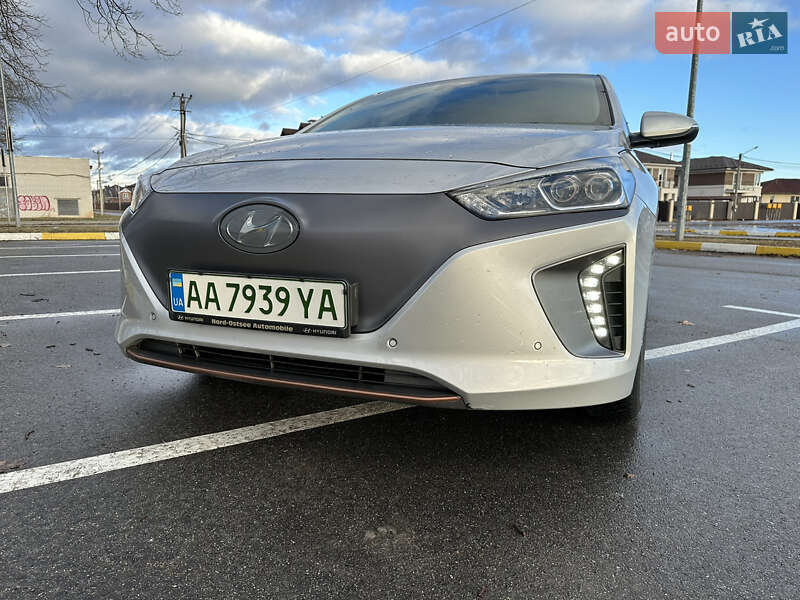 2017 hyundai ioniq