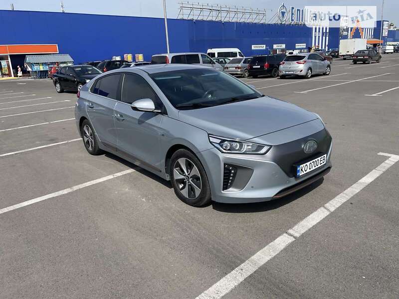 2017 hyundai ioniq