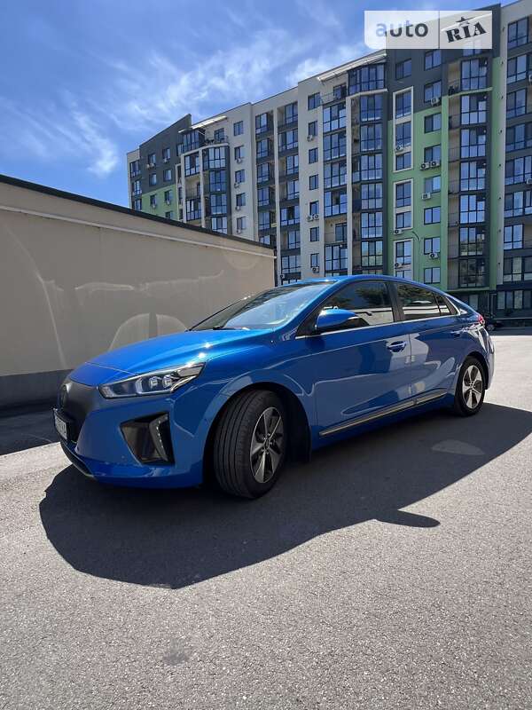 2017 hyundai ioniq