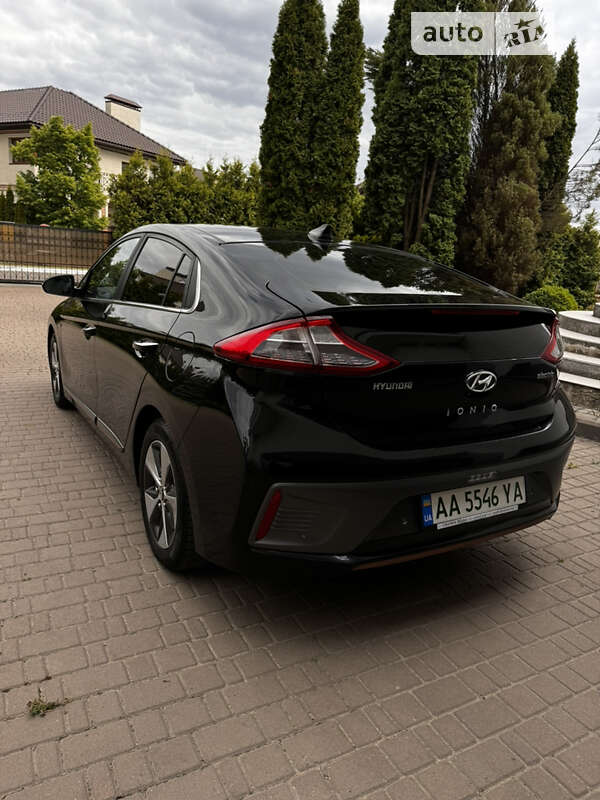 2017 hyundai ioniq