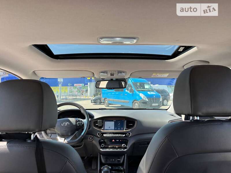 2017 hyundai ioniq