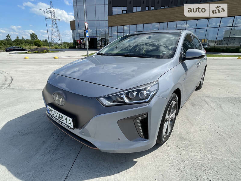2017 hyundai ioniq