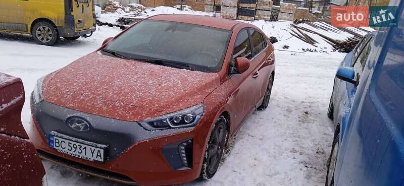 2017 hyundai ioniq