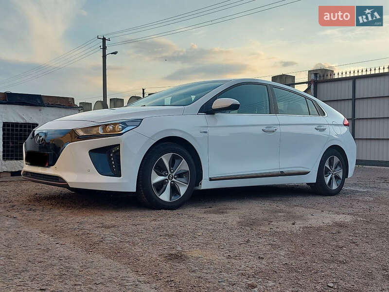 2018 hyundai ioniq