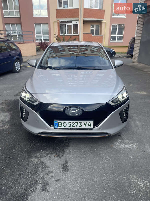 2017 hyundai ioniq