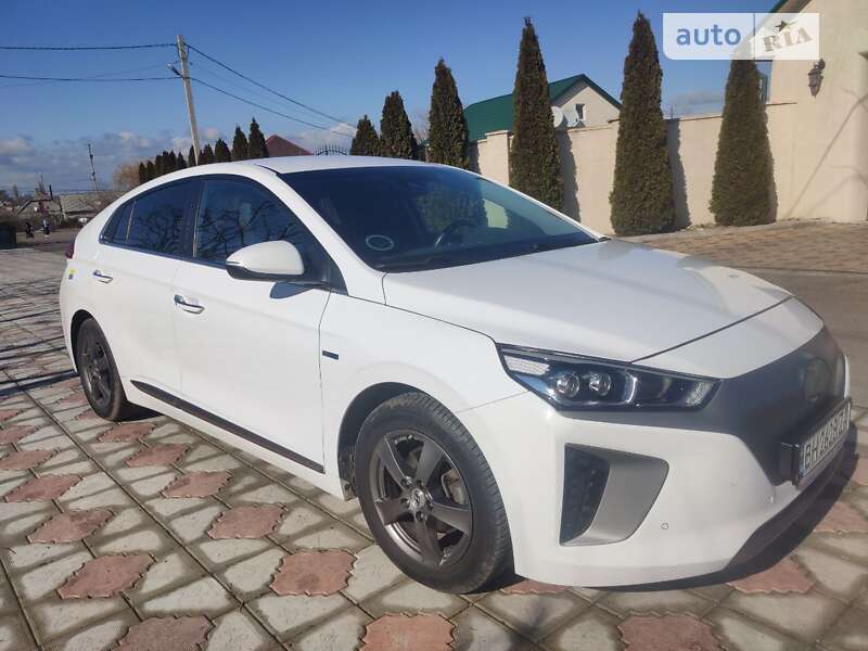 2018 hyundai ioniq