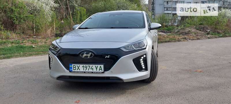 2018 hyundai ioniq
