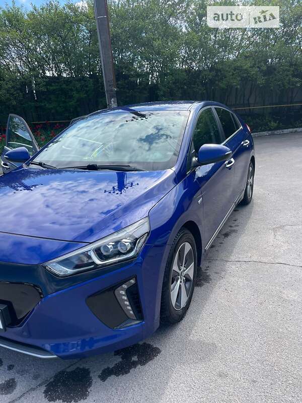 2019 hyundai ioniq