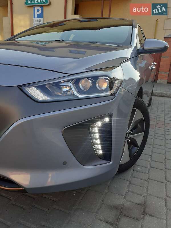 2018 hyundai ioniq