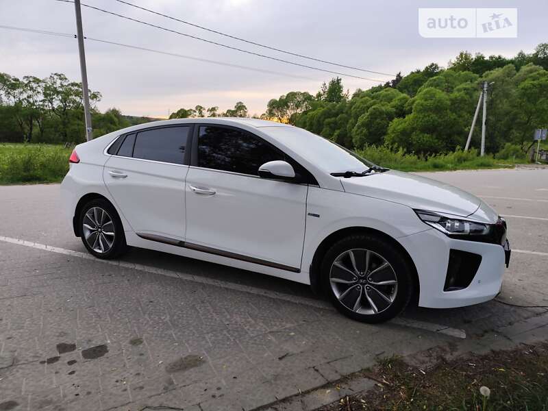 2019 hyundai ioniq