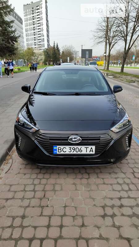 2017 hyundai ioniq