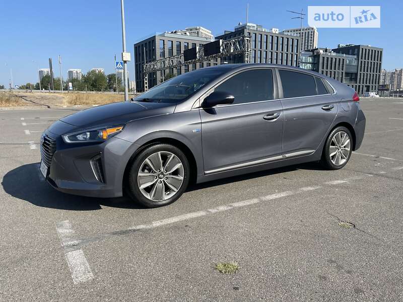 2017 hyundai ioniq