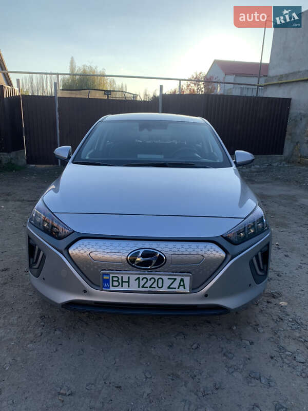 2020 hyundai ioniq