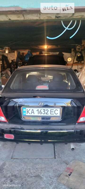 2001 hyundai accent