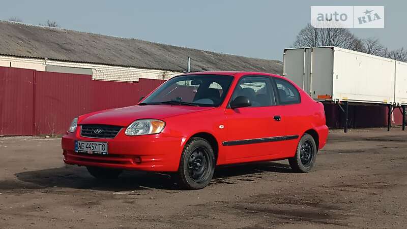 2003 hyundai accent