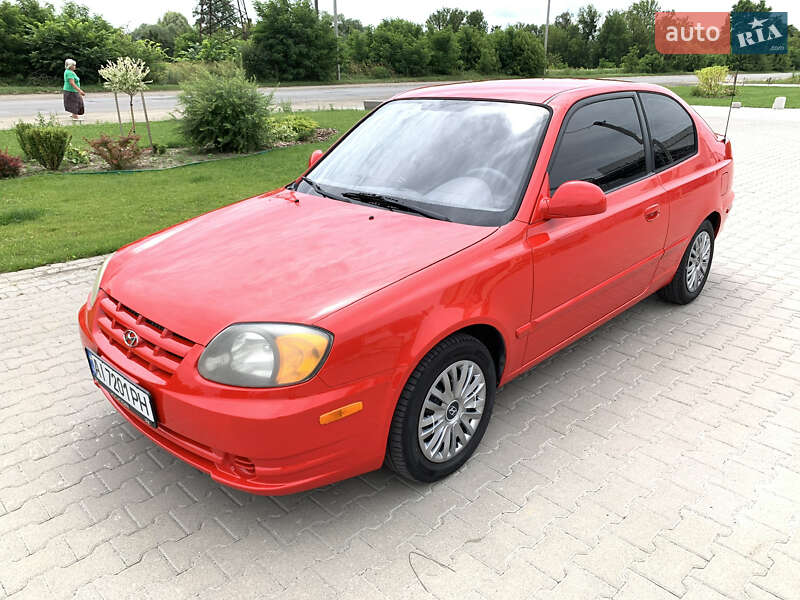 2004 hyundai accent