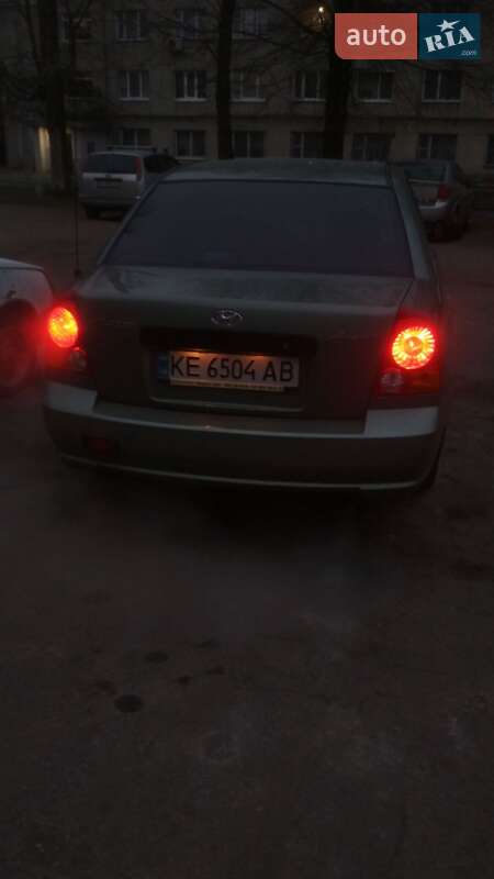 2003 hyundai accent