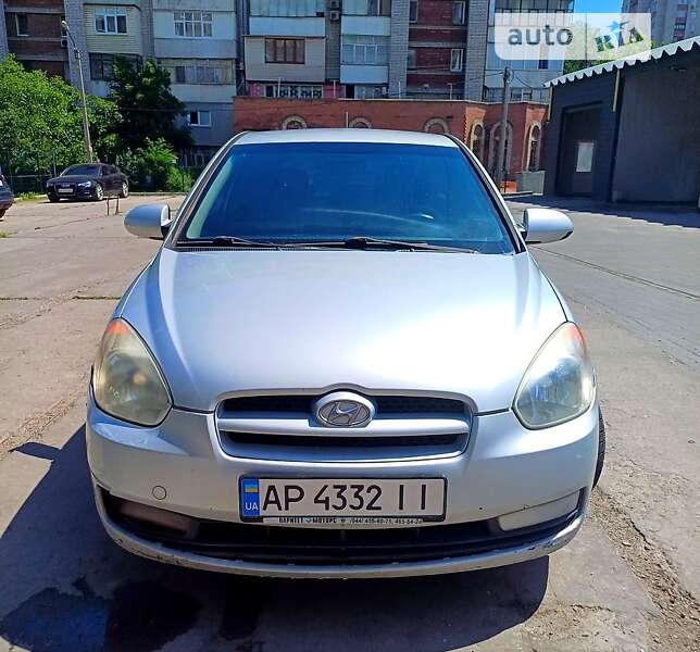 2007 hyundai accent