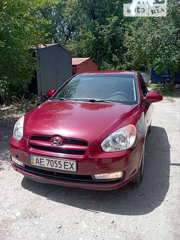 2008 hyundai accent
