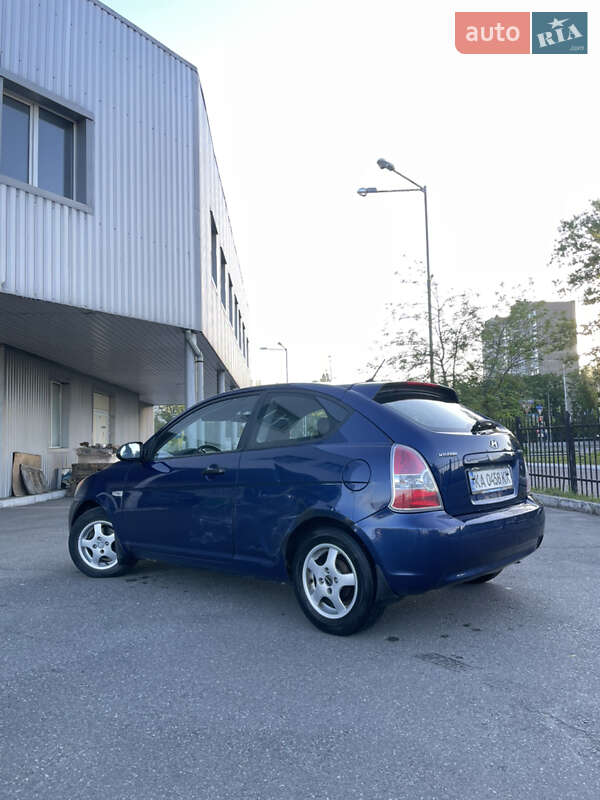 2008 hyundai accent