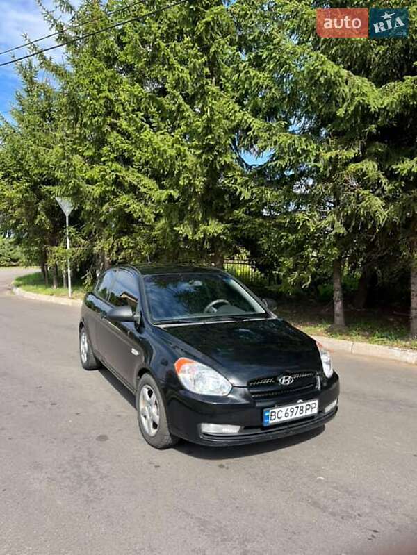 2008 hyundai accent