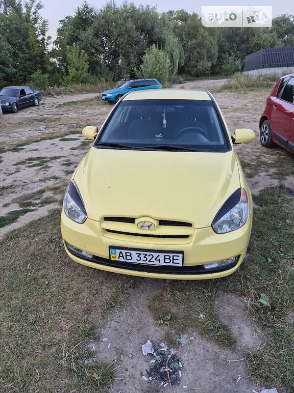 2008 hyundai accent